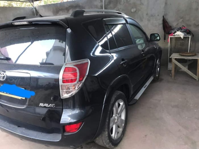 Toyota Rav4 - thumbnail 2