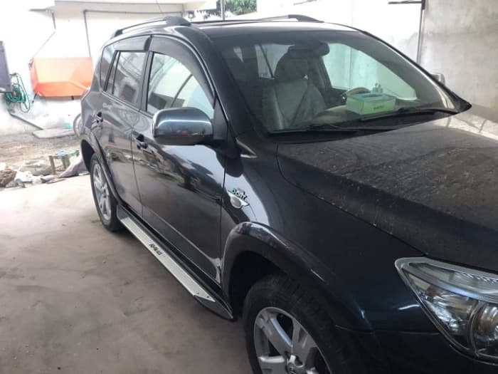 Toyota Rav4 - thumbnail 4