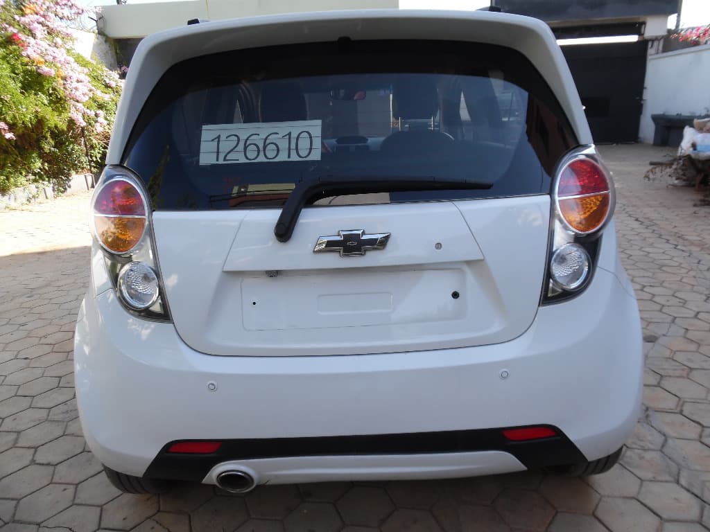 A VENDRE: CHEVROLET SPARK PHASE II,ANNEE 2012,BONNE OCCASION DE COREE,BVA,ESSENCE,5 PLACES
