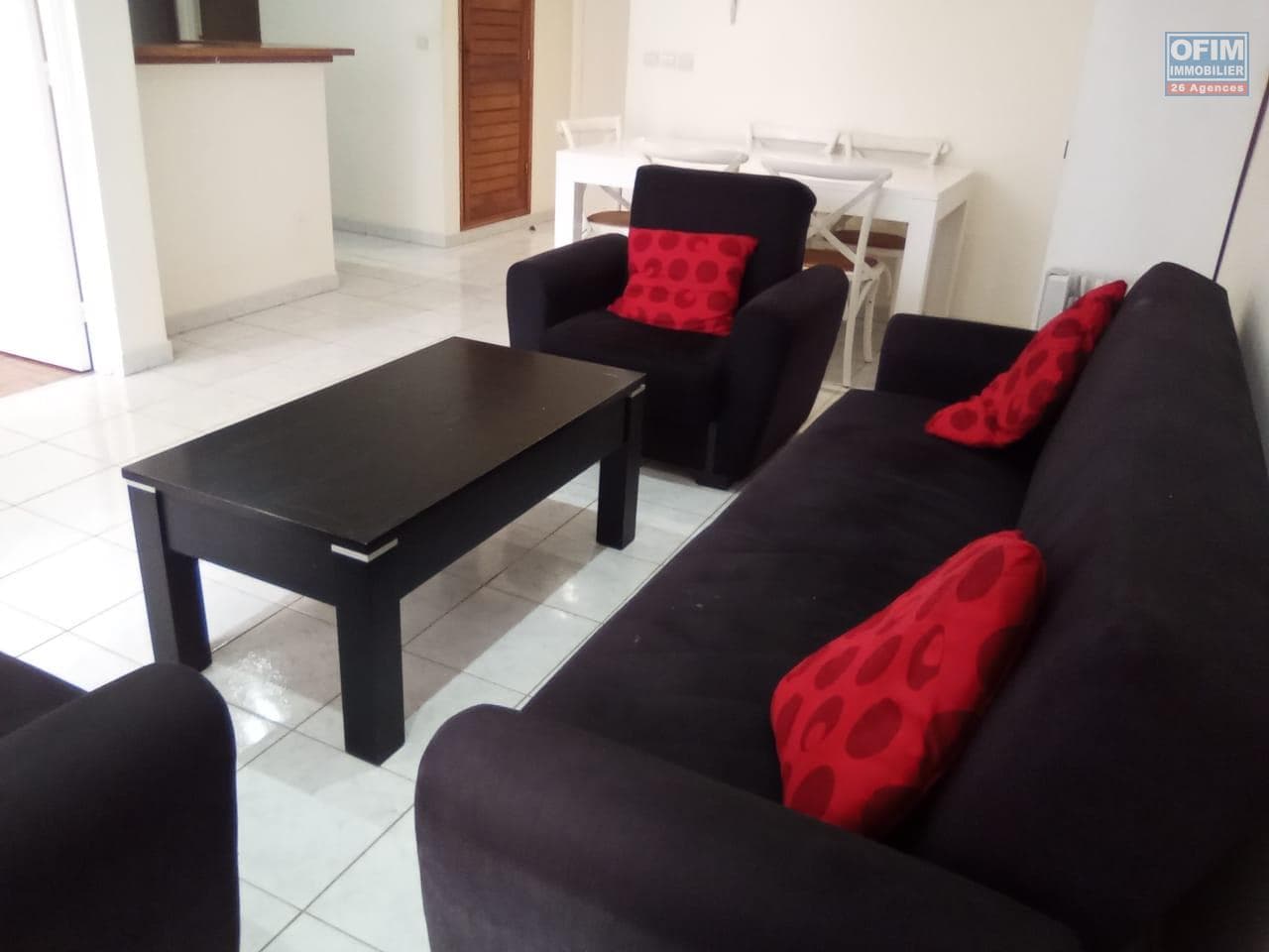 À louer un appartement T2 meublé situé à Ivandry Madagascar